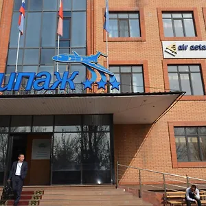 экипаж Отель