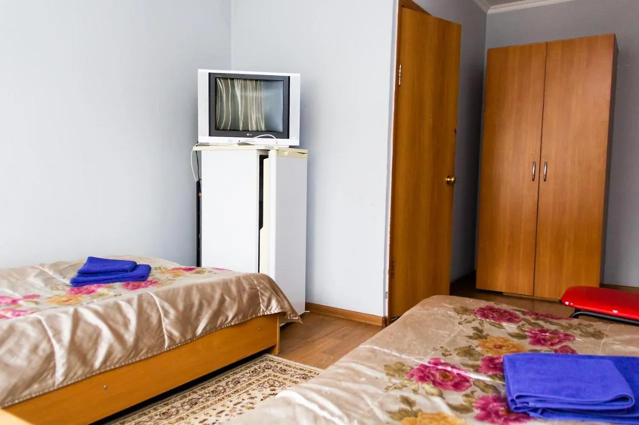 Hotel Tahar Almaty 2*,