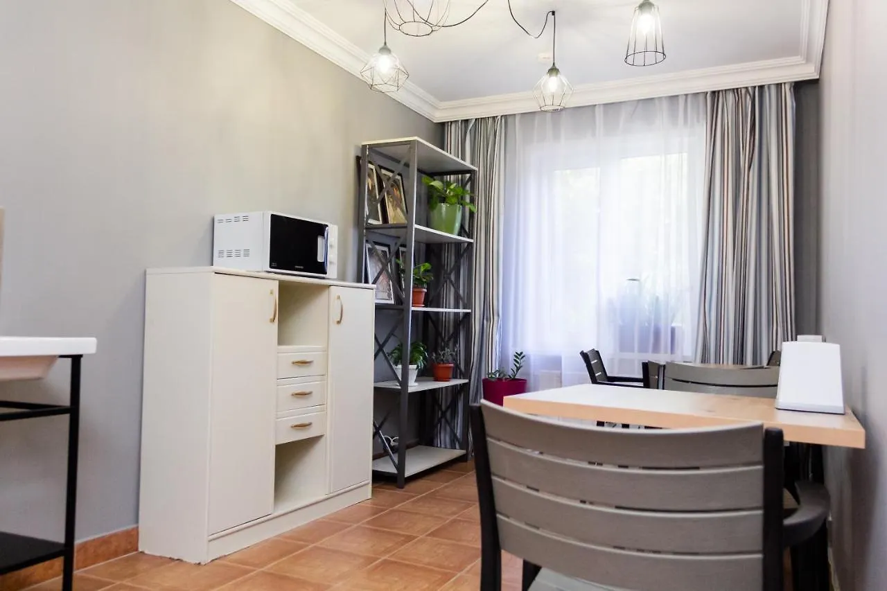 Hotel Tahar Almaty 2*,