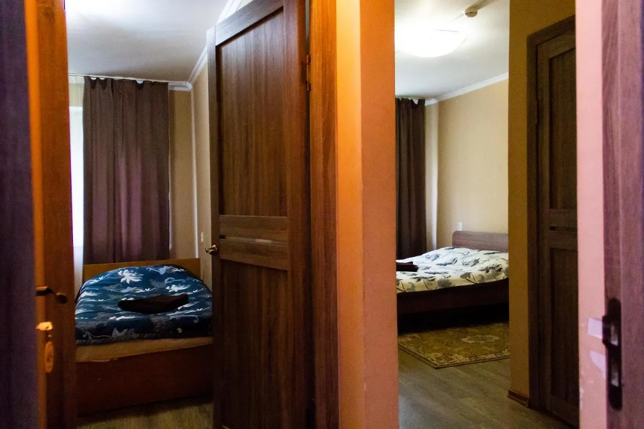 Hotel Tahar Almaty 2*,