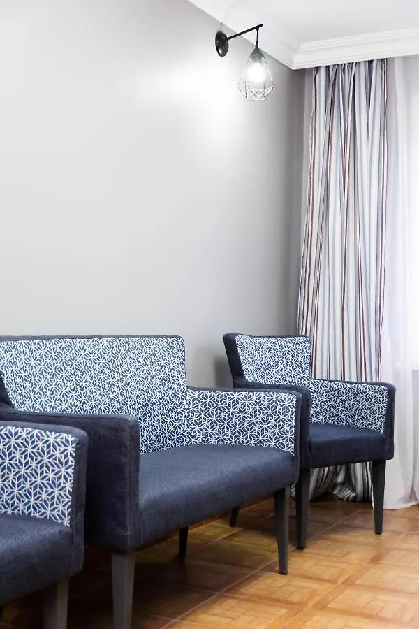 Hotel Tahar الماتي