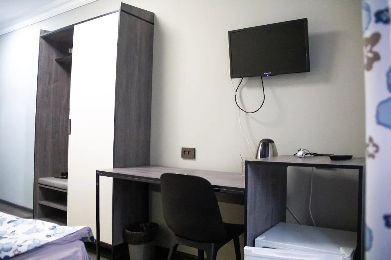 Hotel Tahar Almaty