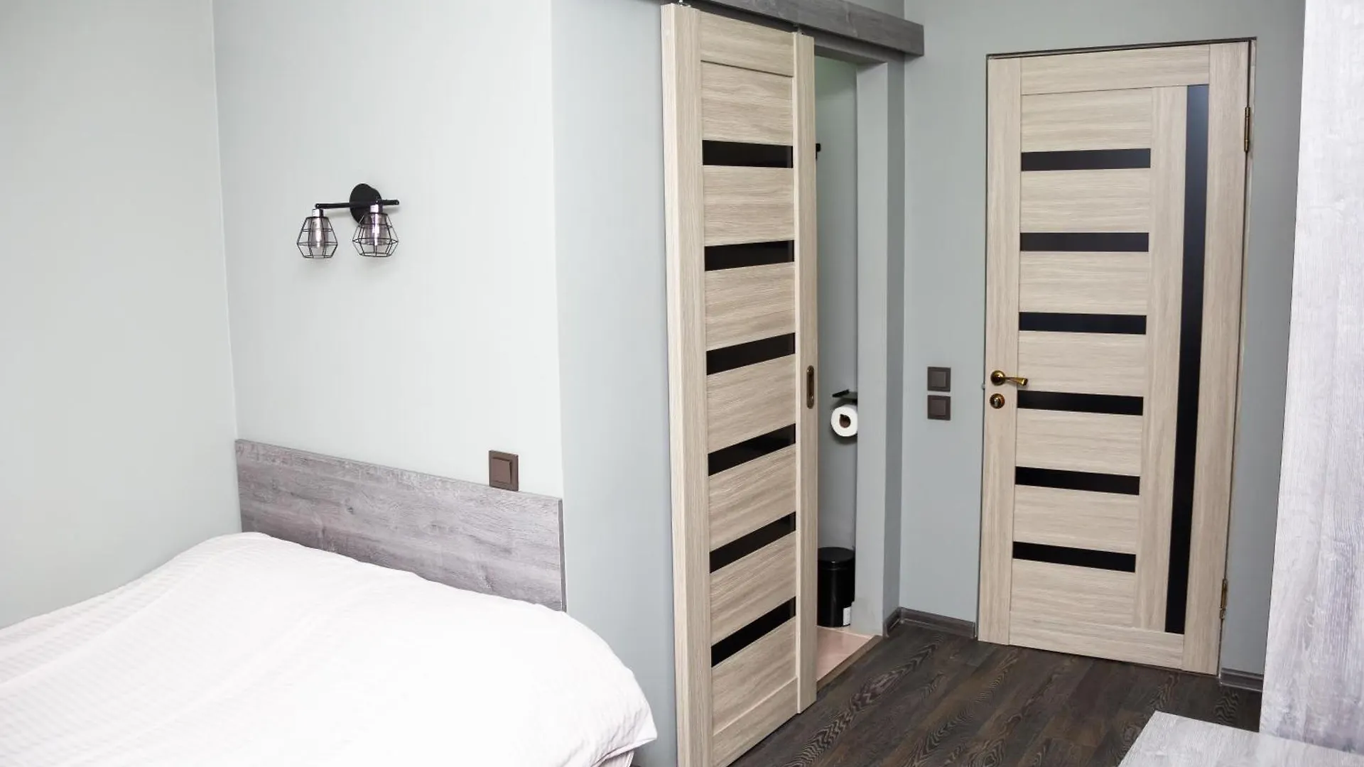 **  Hotel Tahar Алматы Казахстан