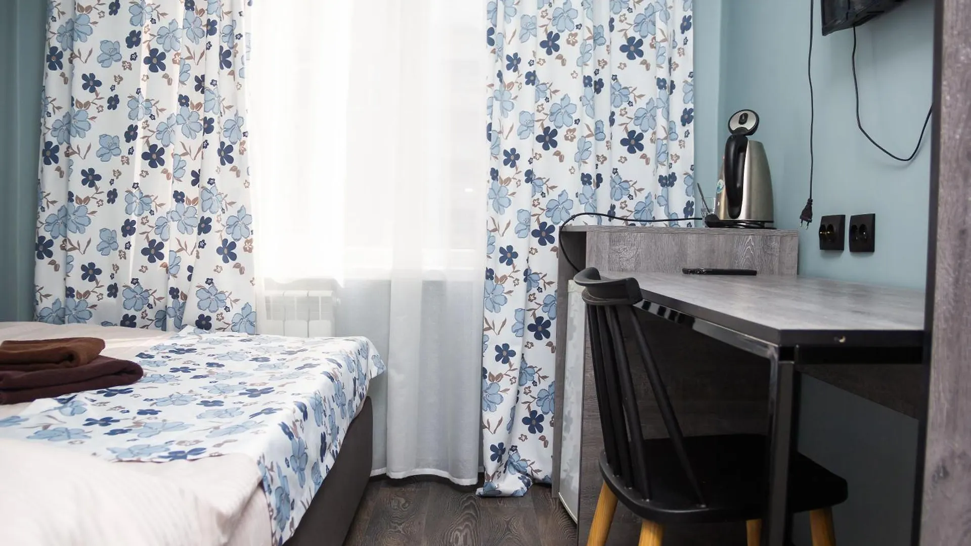 Hotel Tahar Almaty