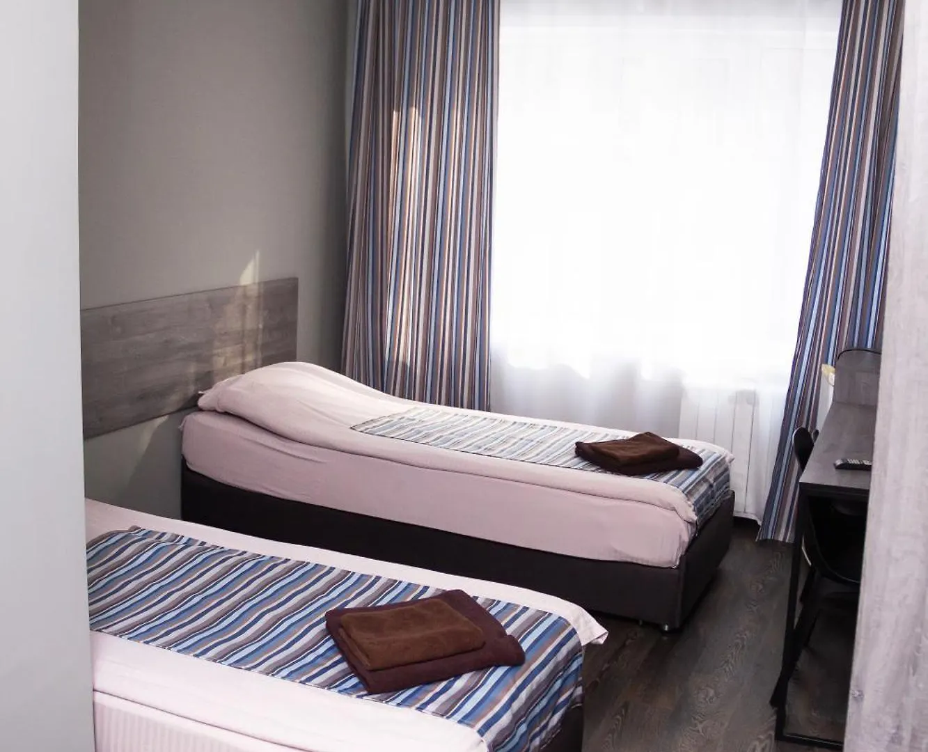 Hotel Tahar Almatı