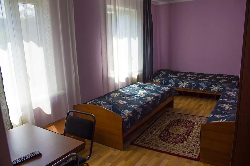 Hotel Tahar Almaty