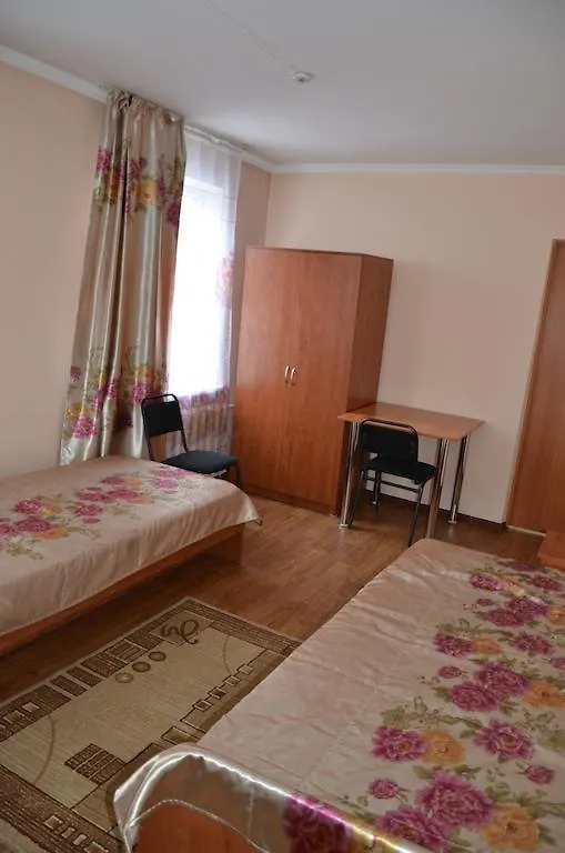 Hotel Tahar الماتي 2*,  كازاخستان